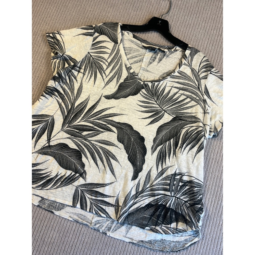 Tahari Linen Top Women 2X Black White Palm Leaf Tropical V-Neck Pullover